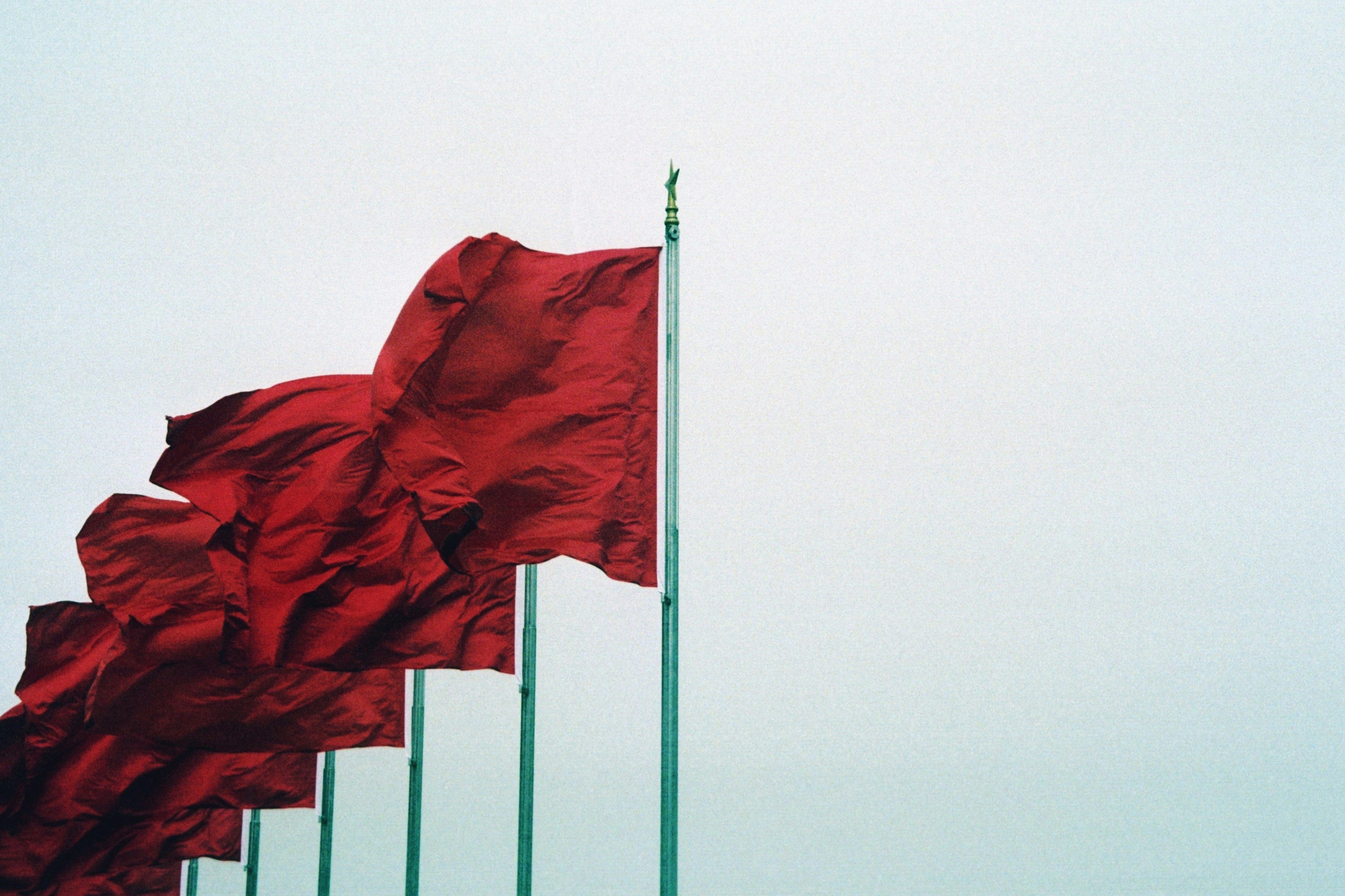 The Exit Strategy: Recognizing Immediate Red Flags - Health guide featured image